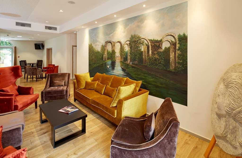 Mercure Maintenon Interior foto