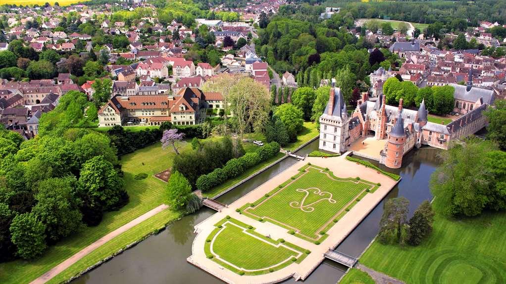Mercure Maintenon Exterior foto